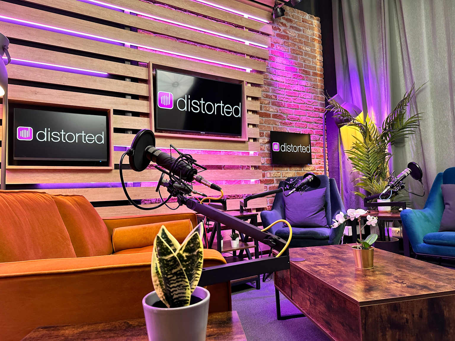 Distorted Podcast Studios Leeds